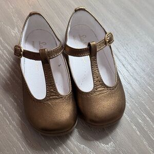 La Coqueta T bar shoes